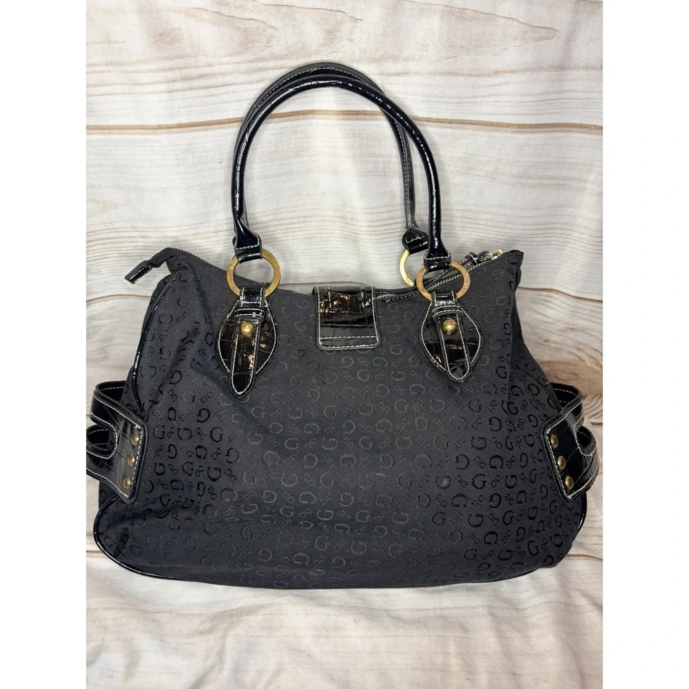 Y2K Guess‎ Black Shoulder Bag Buckle Studded Patent Canvas Chic Glam Designer